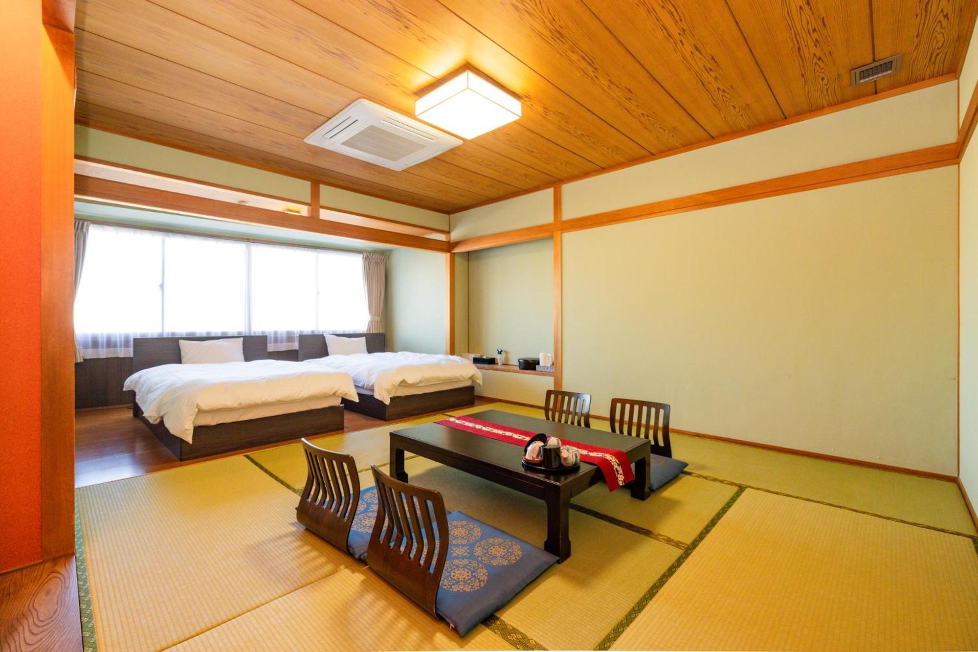 קוצ'י Hotel Takasago מראה חיצוני תמונה