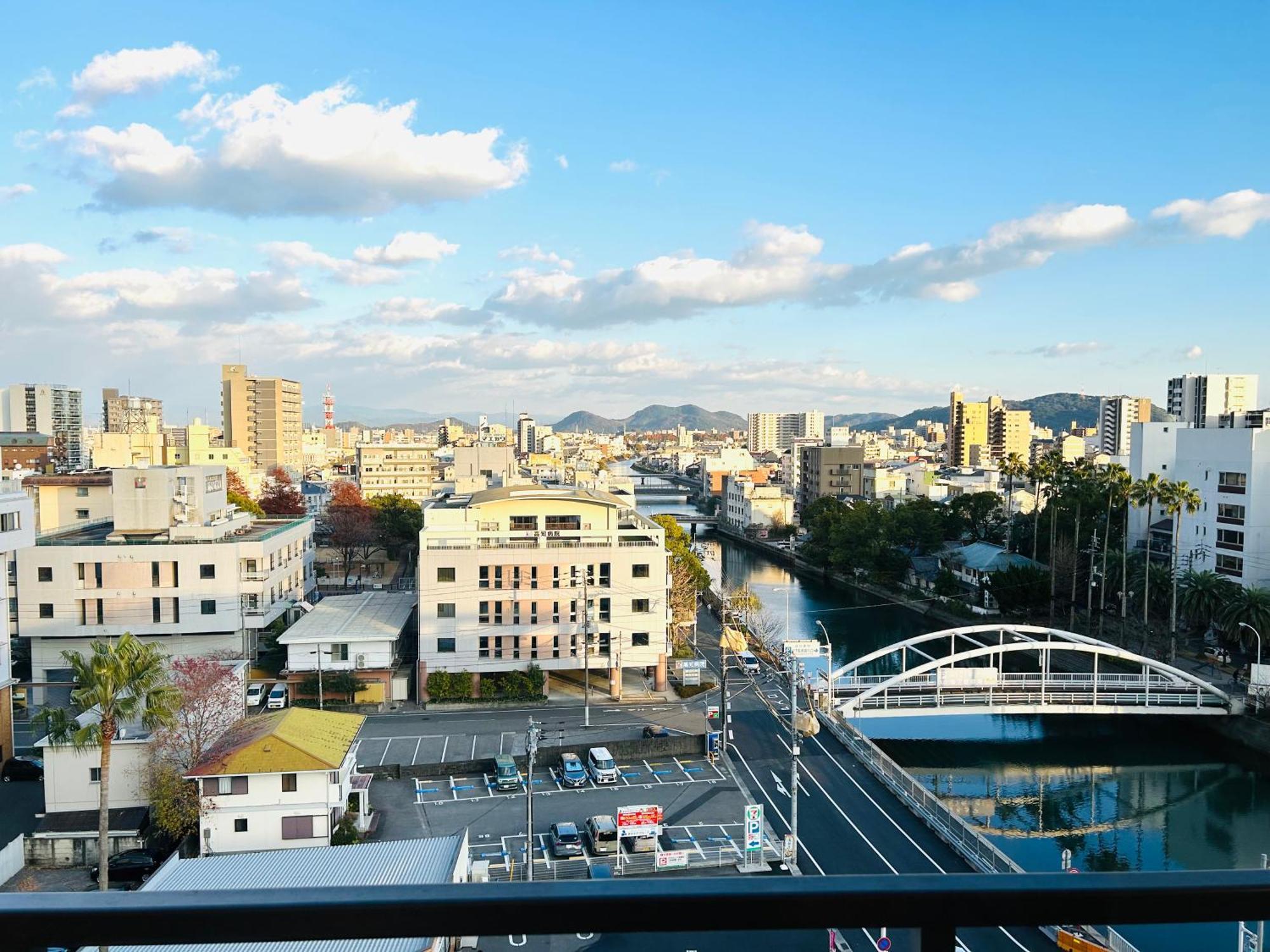 קוצ'י Hotel Takasago מראה חיצוני תמונה
